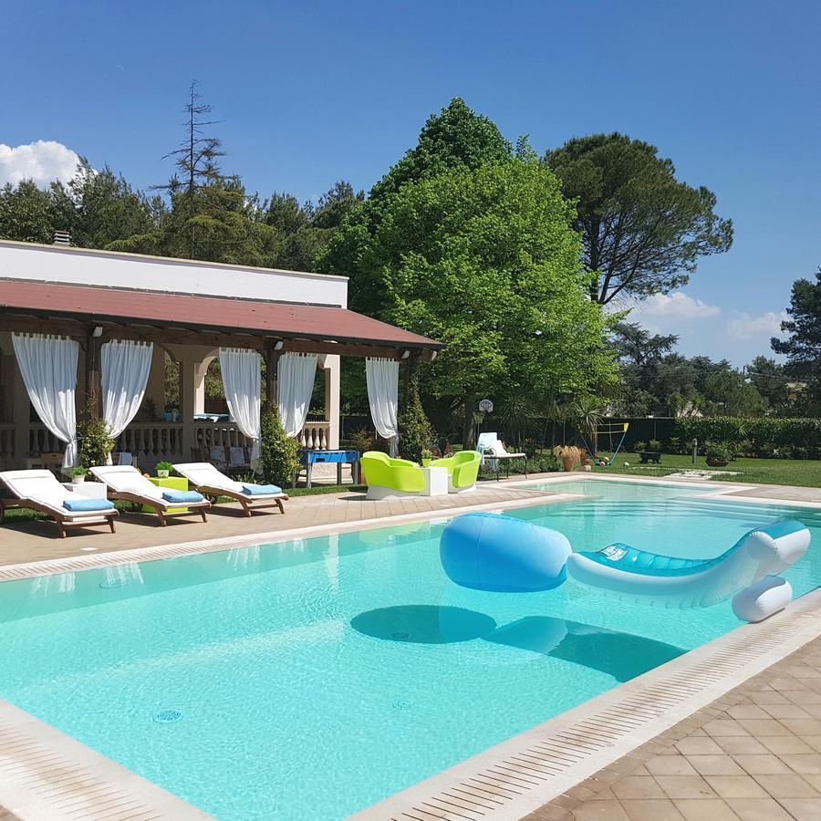 גלאטינה Villa Edda Heated Pool מראה חיצוני תמונה