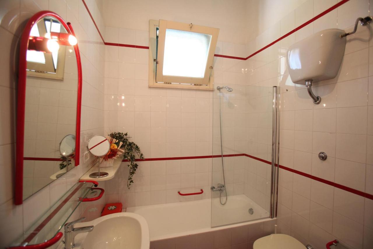 גלאטינה Villa Edda Heated Pool מראה חיצוני תמונה